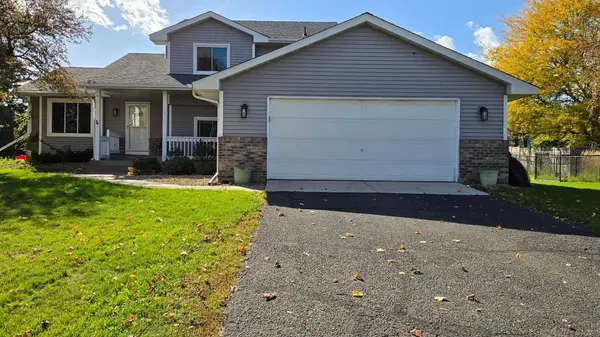 8919 Victoria GDNS, Brooklyn Park, MN 55443