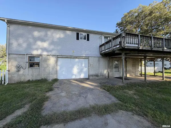 2645 E 40TH ST, Warsaw, IL 62379