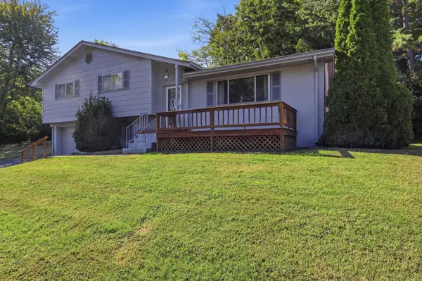 1127 Hillsboro Drive, Chattanooga, TN 37412