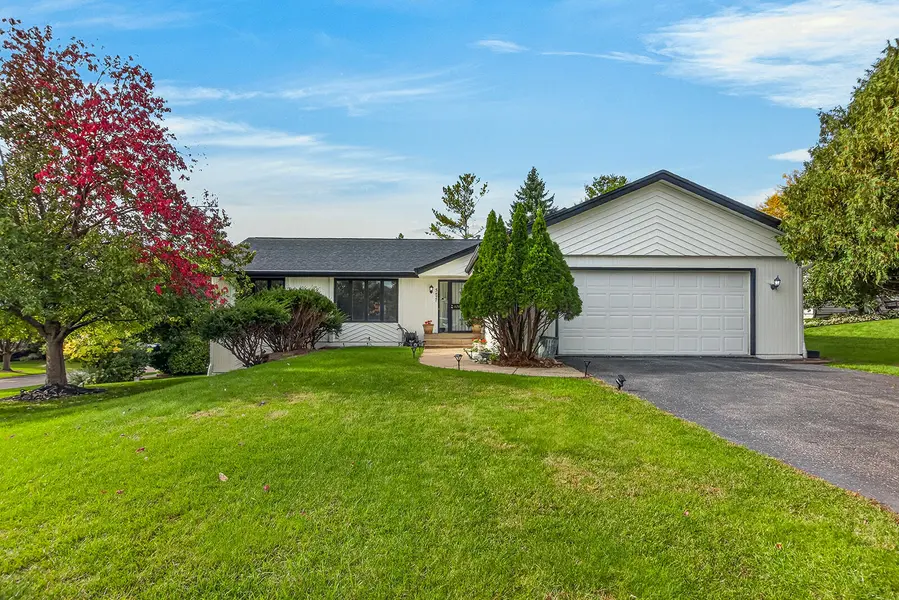 5437 Friendswood CT, Rockford, IL 61114