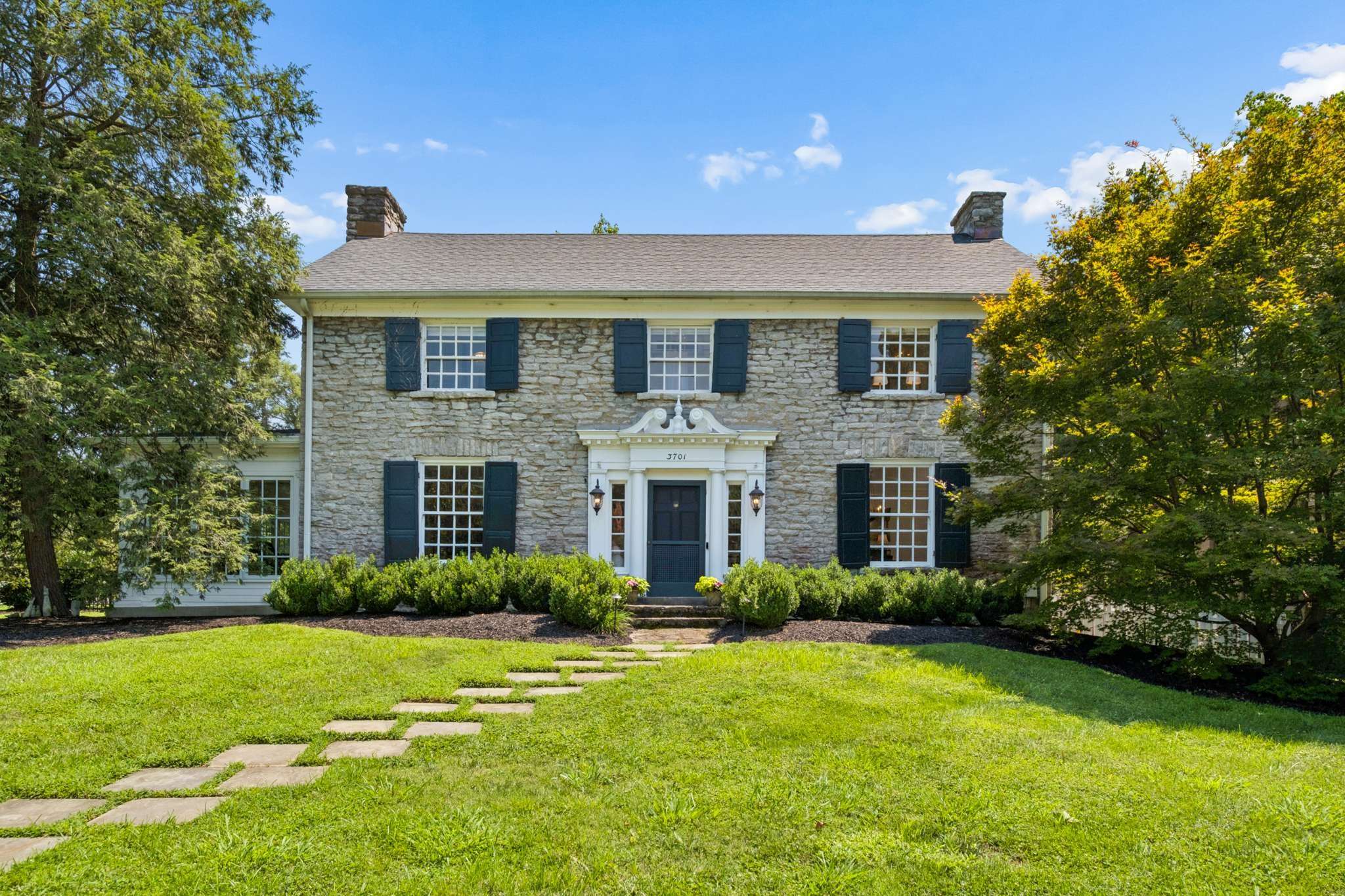 3701 Whitland Ave, Nashville, TN 37205