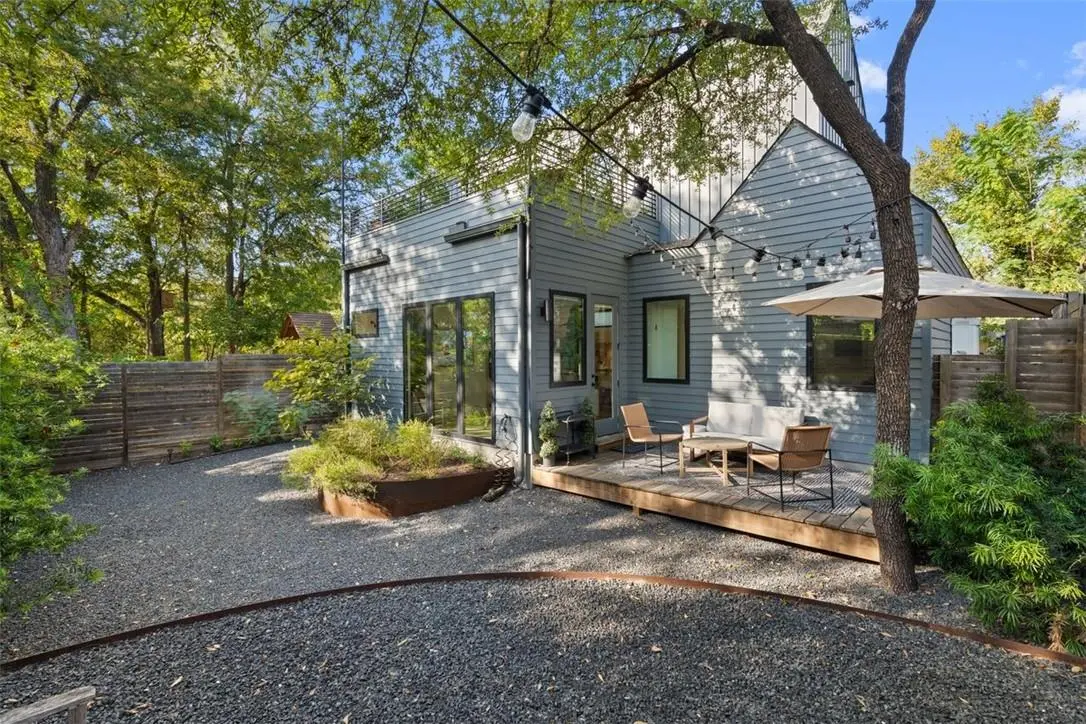 707 E Live Oak ST #2, Austin, TX 78704