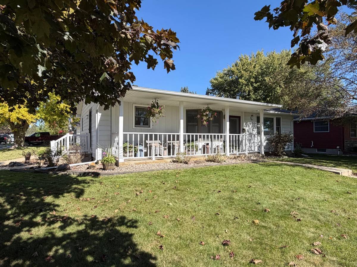 501 Brins CT SE, Stewartville, MN 55976
