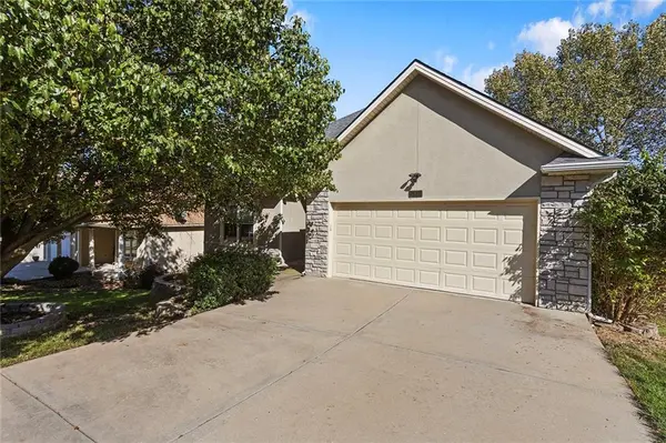 6931 N Denver AVE, Kansas City, MO 64119