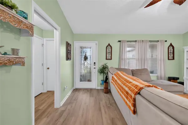 2795 PRIVADA DR, The Villages, FL 32162