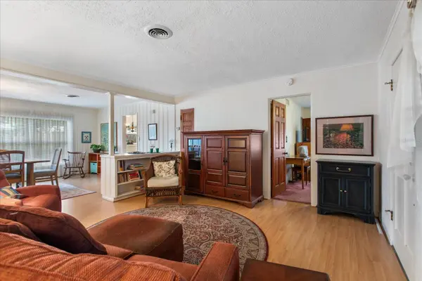 4099 SHORECREST DR, Orlando, FL 32804
