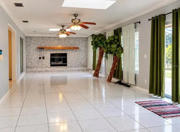 9 WINTERSET DR, Winter Haven, FL 33884