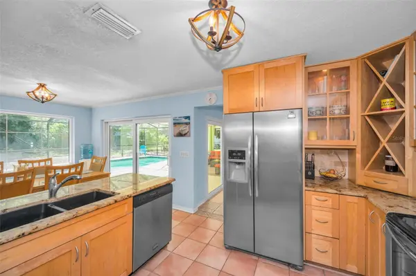 520 SANDY HOOK RD, Palm Harbor, FL 34683