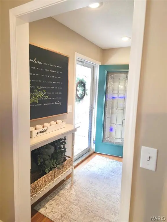 25101 McBride LN, Lebanon, MO 65536
