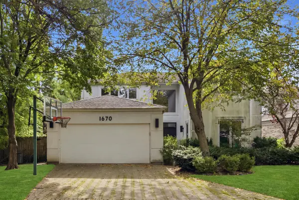 1670 Strath Erin RD, Highland Park, IL 60035