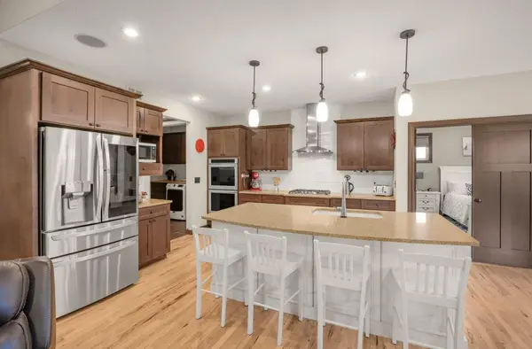 1541 Belmont AVE NW, Prior Lake, MN 55379