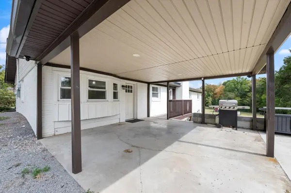 121 Cumberland Cir, Gallatin, TN 37066