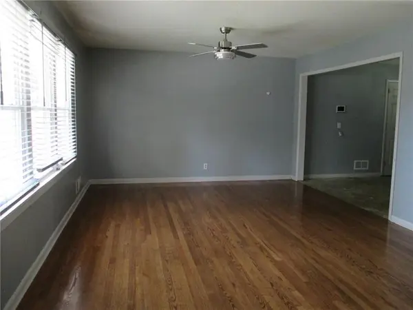 3811 S Delaware AVE, Independence, MO 64055
