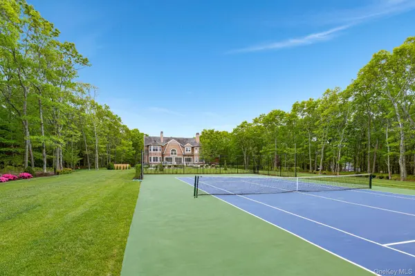1766 Majors Path, Southampton, NY 11968