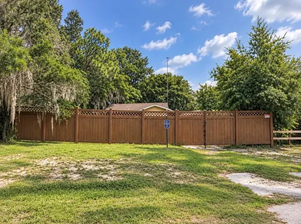 10565 95TH TER, Belleview, FL 34420