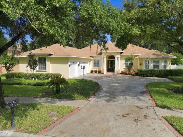 816 CITRUS WOOD LN, Valrico, FL 33594