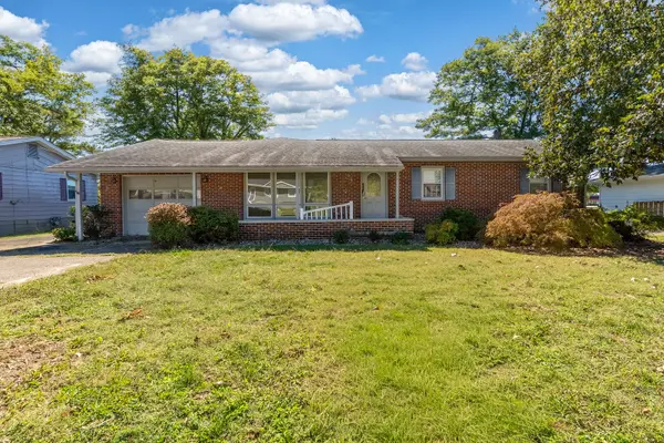 109 Lakeshore DR, Carterville, IL 62918