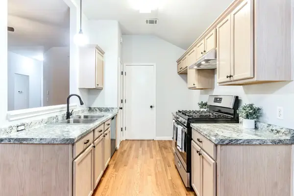 156 Keystone LOOP, Kyle, TX 78640