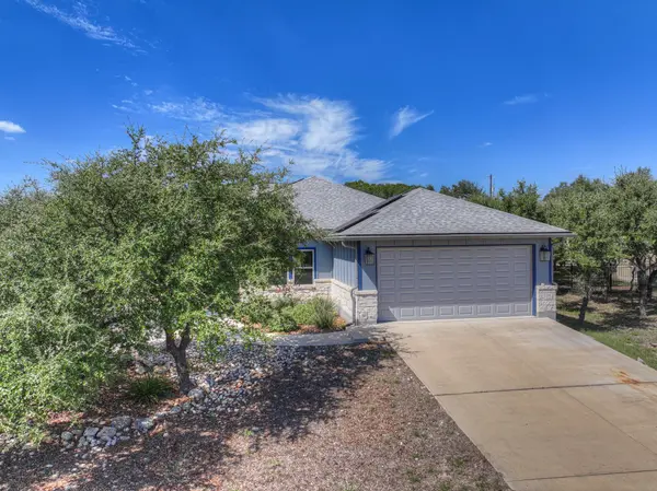 381 Monarch, Canyon Lake, TX 78133