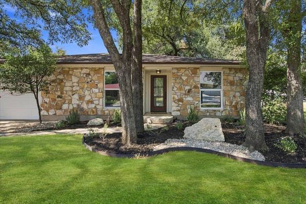 12006 Trianon LN, Austin, TX 78727