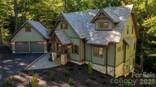 100 Dartmouth WAY, Waynesville, NC 28786