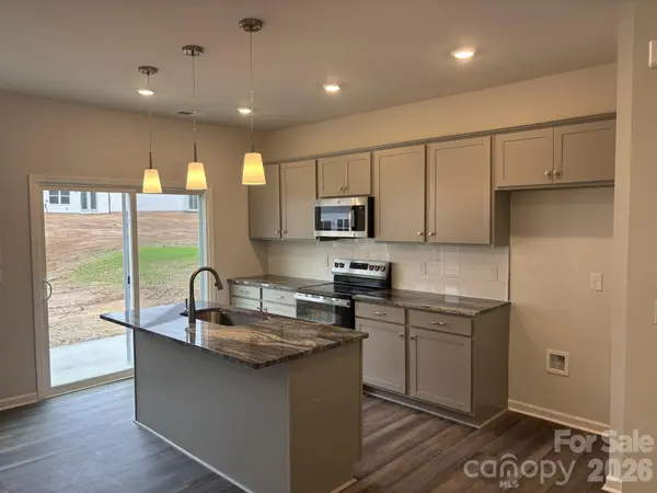 3604 Teslow DR #33, Charlotte, NC 28215