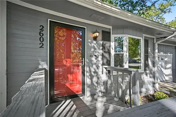 2602 Easton ST, Harrisonville, MO 64701