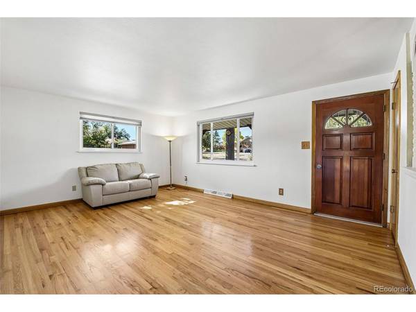 1694 S Balsam, Lakewood, CO 80232