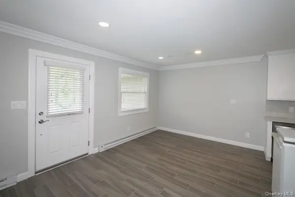 146 Montauk HWY #13, Westhampton, NY 11977
