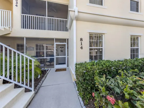 800 GARDENS EDGE DR #814, Venice, FL 34285