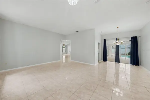 907 BRITTANY PARK BLVD, Tarpon Springs, FL 34689