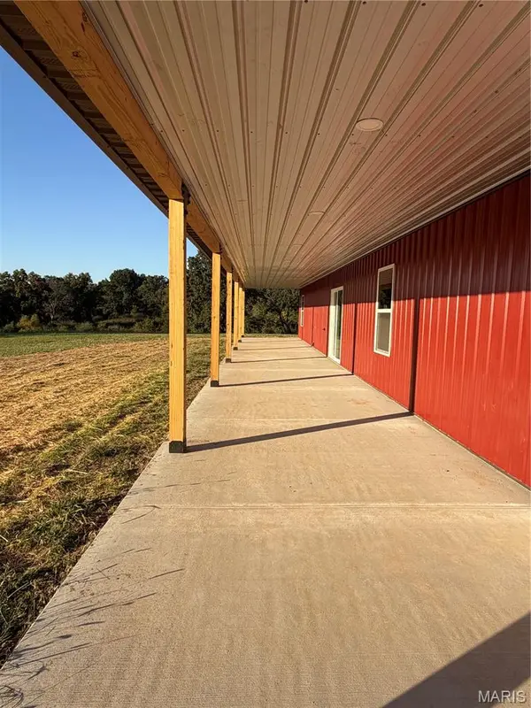 11404 Hwy 24, Madison, MO 65263