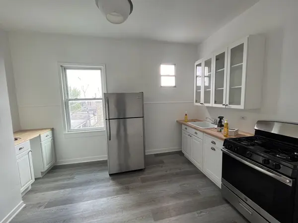 3323 N Pulaski RD #2RB, Chicago, IL 60641