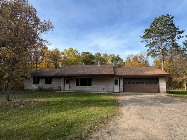 3176 Ellis RD, Jenkins, MN 56472