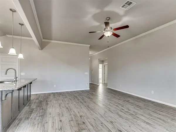 3029 NW 182nd ST, Edmond, OK 73012