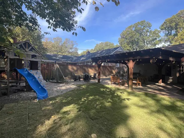 4339 AMBER LN, Memphis, TN 38111