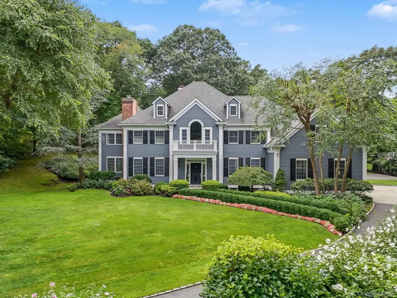 9 Trails End, Chappaqua, NY 10514