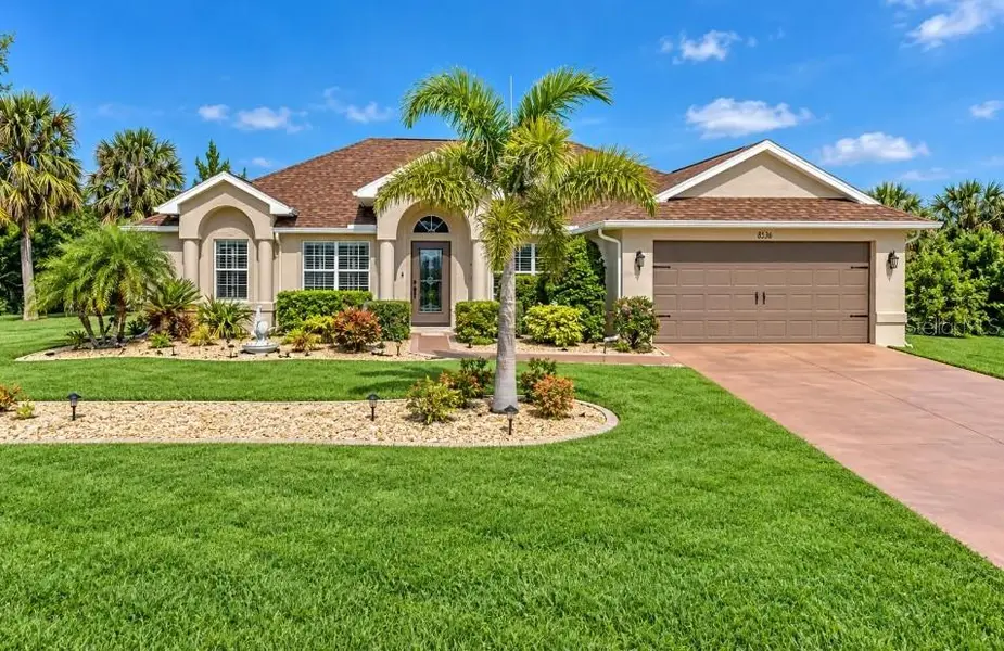 8251 ARLEWOOD CIR, Port Charlotte, FL 33981