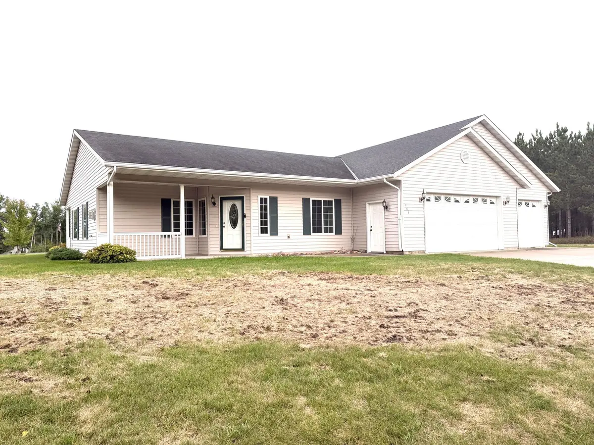 386 Lake AVE NE, Clearbrook, MN 56634