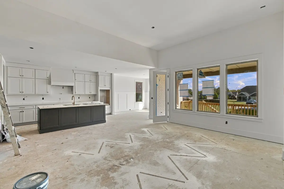 1107 Willow Springs Drive, Lebanon, TN 37087