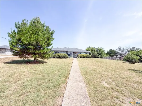 875 Spring Creek LN, Copperas Cove, TX 76522