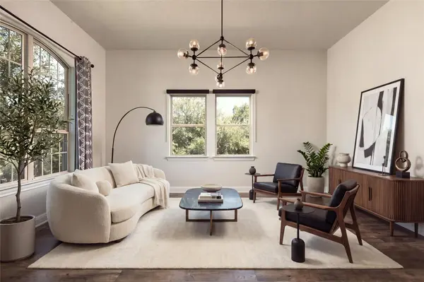 246 S Sage HOLW, Dripping Springs, TX 78620