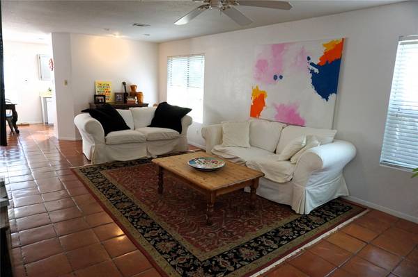 1904 Birds Nest CT, Cedar Park, TX 78613