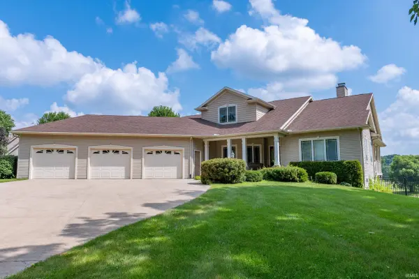 24465 Copper Ridge DR, Goshen, IN 46526-7647