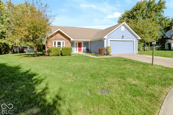 7812 Ashton PL, Fishers, IN 46038