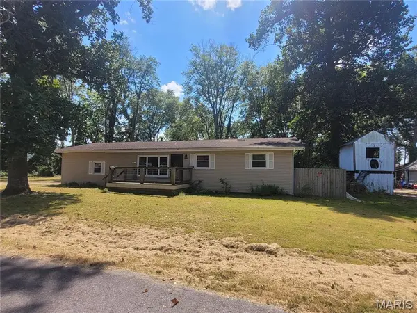 204 Easy ST, Chaffee, MO 63740