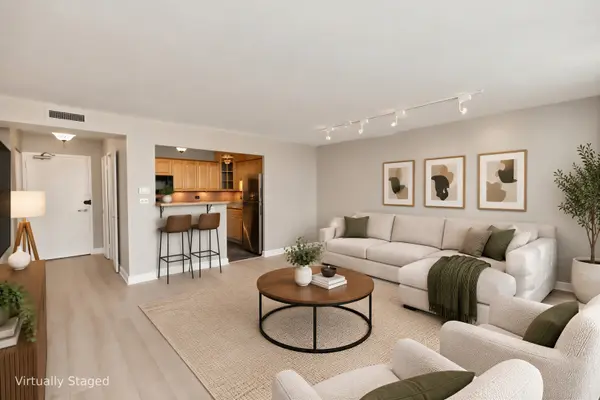 6301 N Sheridan RD #19N, Chicago, IL 60660