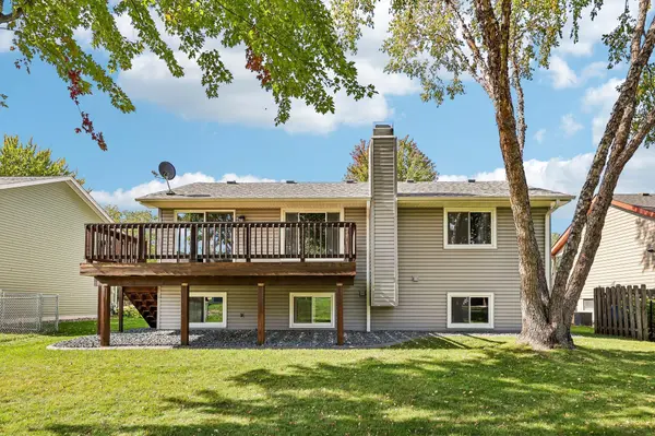 4292 Eagle Crest DR, Eagan, MN 55122