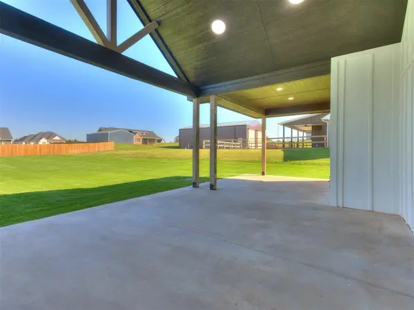 4516 Janie WAY, Guthrie, OK 73044