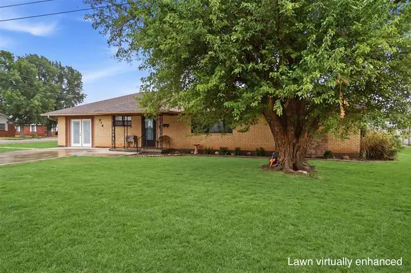 916 N Byers AVE, Mangum, OK 73554